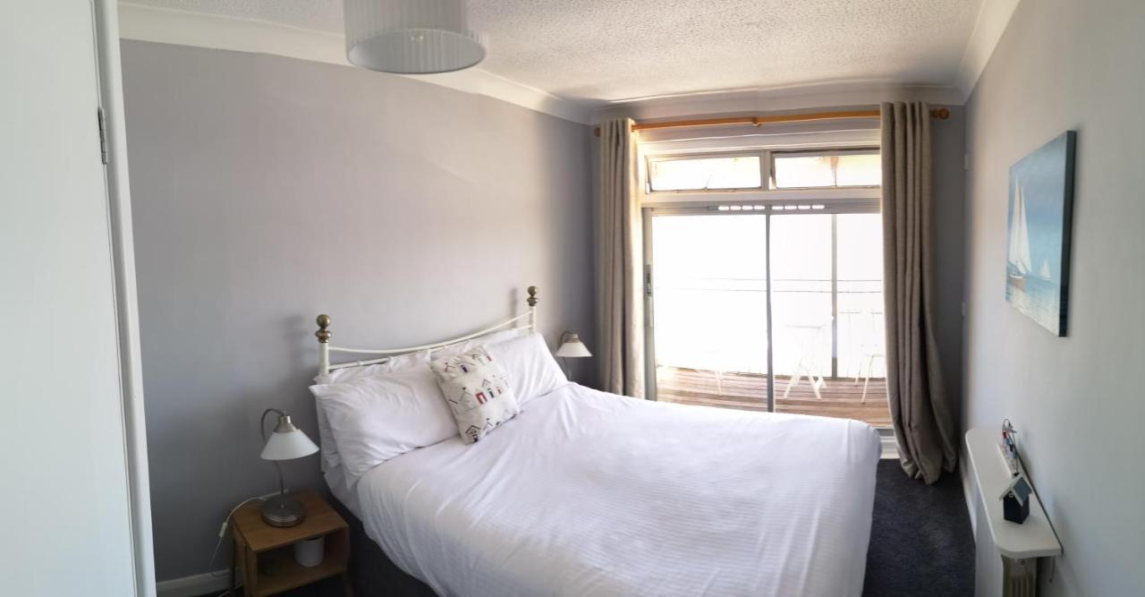 No10 Beach Rooms Paignton Exterior photo